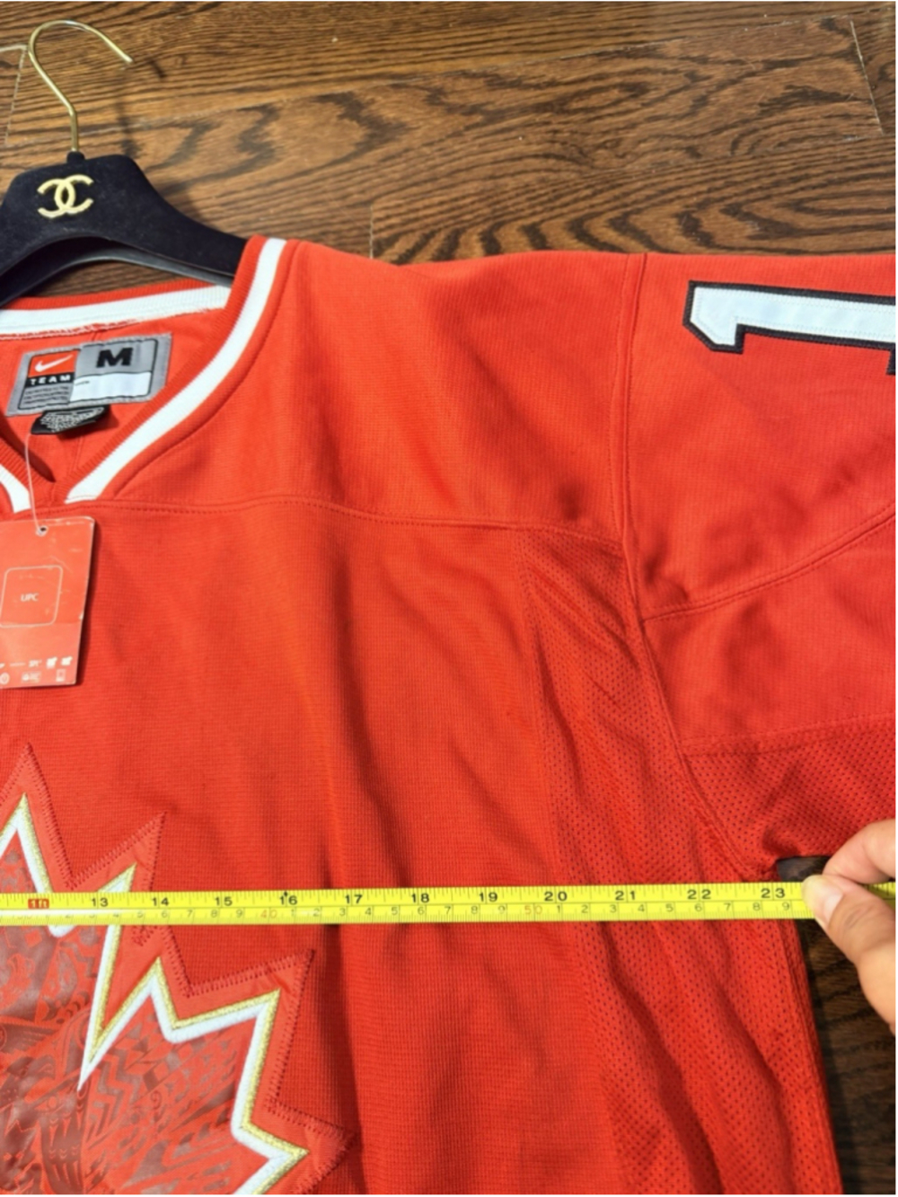 2010 CANADA Red #10 Brenden Morrow OLYMPIC HOCKEY TEAM MORROW JERSEY SZ M - Picture 9 of 12